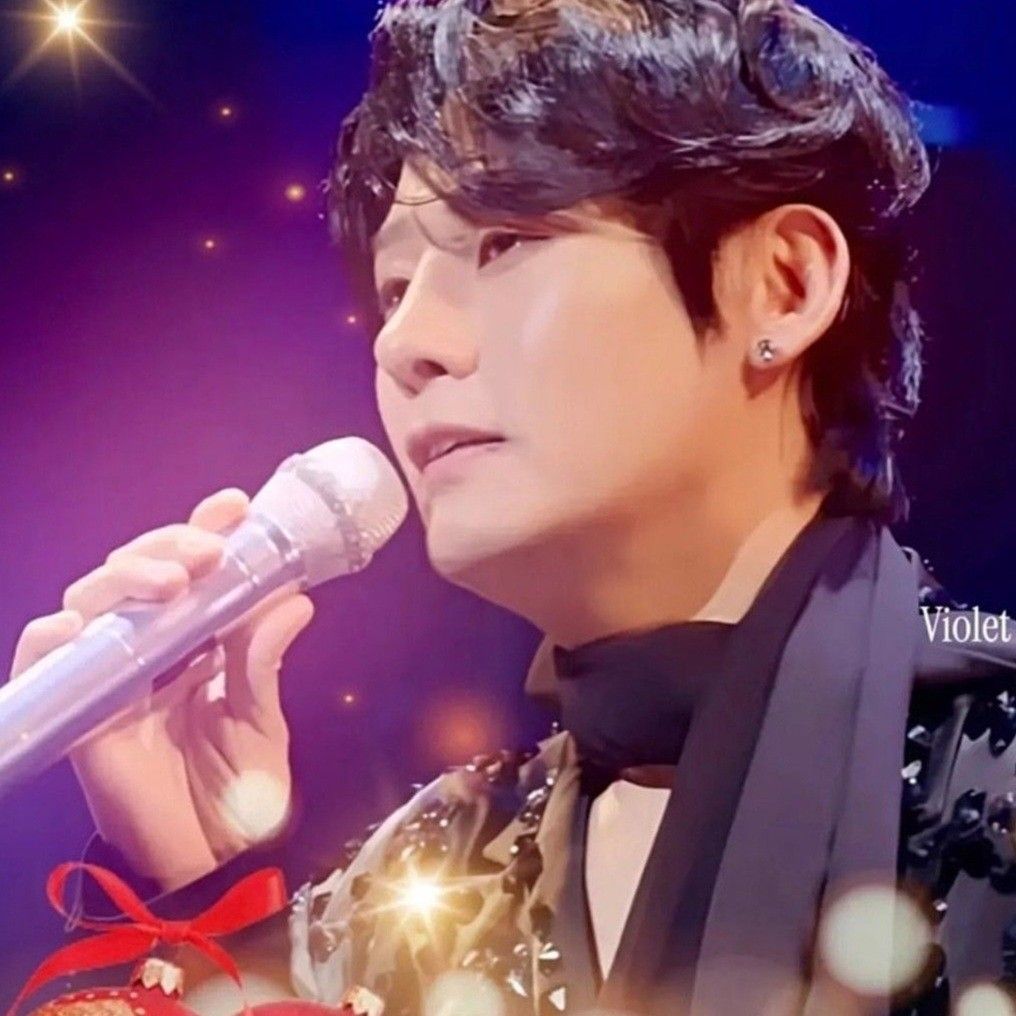 Behind-the-scenes cut of Kang Moonkyung