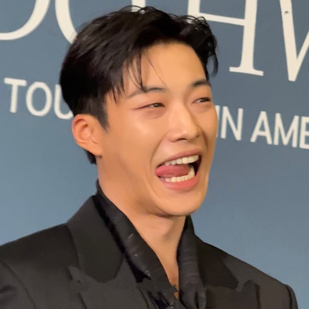 Recent activity shot of Woo Dohwan