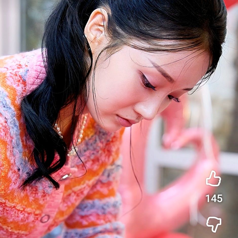 A moment captured by a fan of Kim Soyeon (2004)