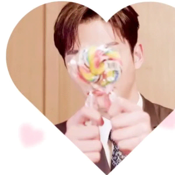 Today’s standout profile photo of Rowoon on Choeaedol Celeb