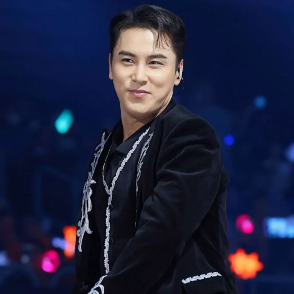 Foto kegiatan terbaru dari Jang Minho