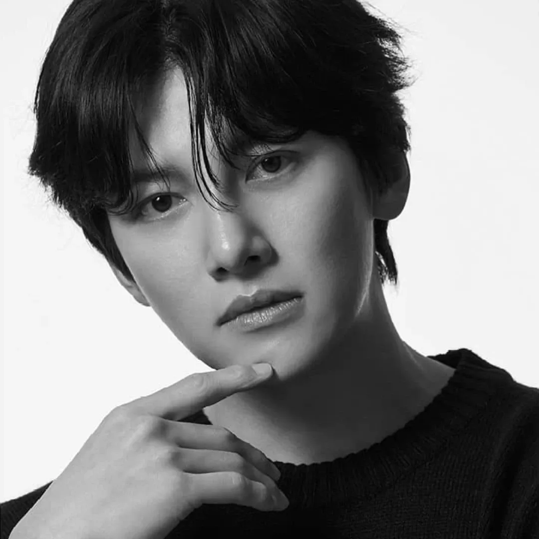 粉丝拍下的池昌旭瞬间