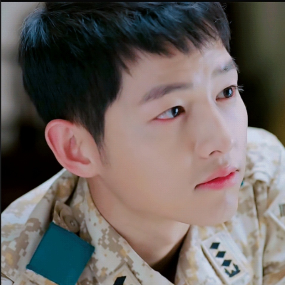 A moment captured by a fan of Song Joongki