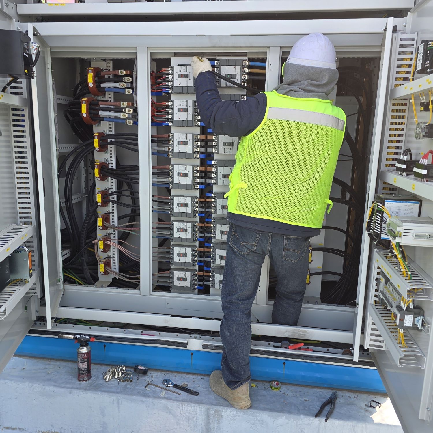 粉丝拍下的李灿元瞬间