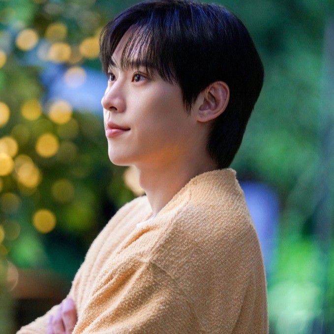 Behind-the-scenes cut of Kim Sungcheol