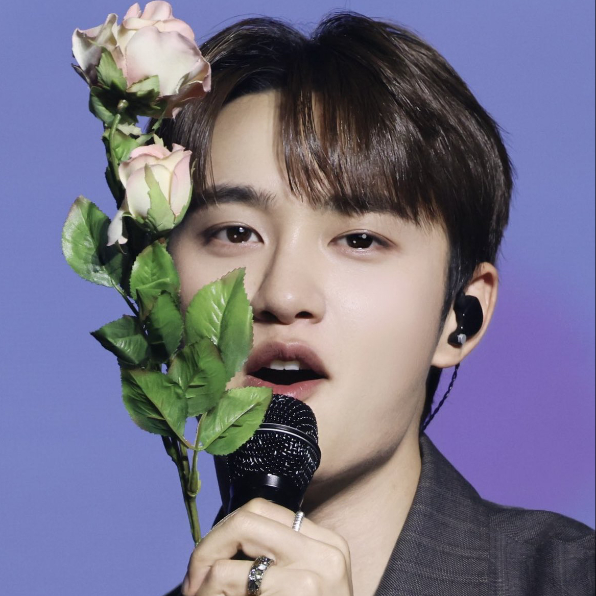Cuplikan di balik layar dari Doh Kyungsoo (D.O.)