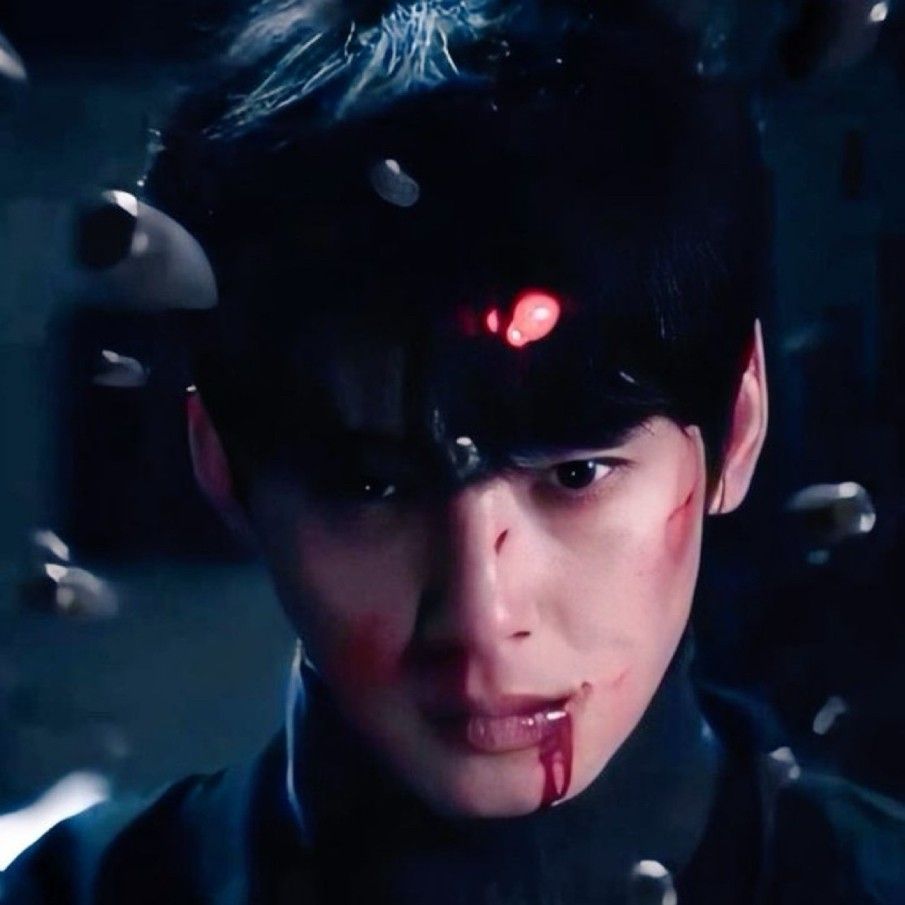 Latest photo of Cha Eunwoo