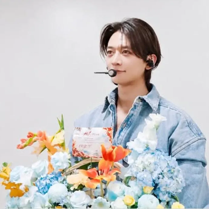 Behind-the-scenes cut of Choi Minho