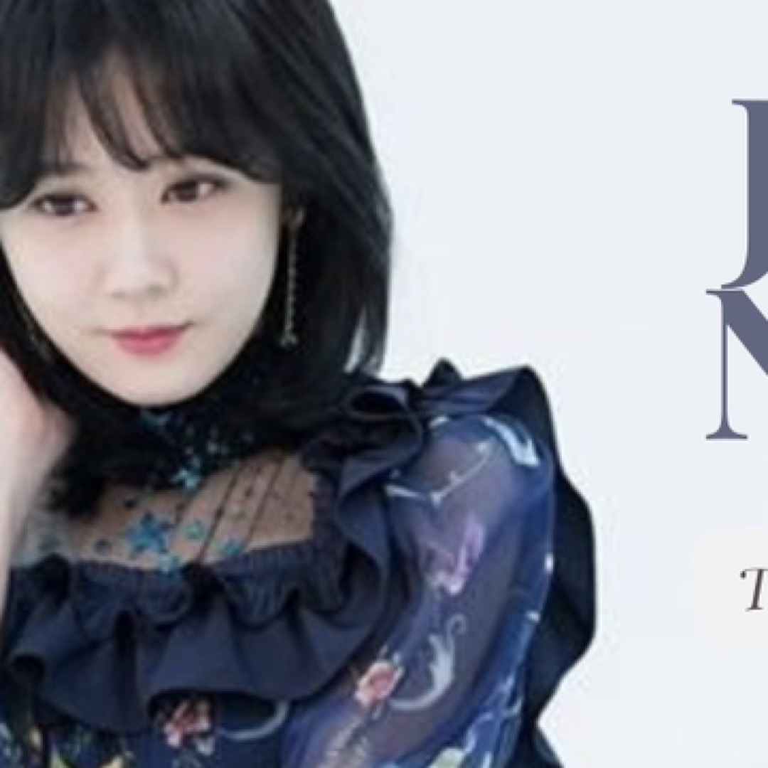 A moment captured by a fan of Jang Nara