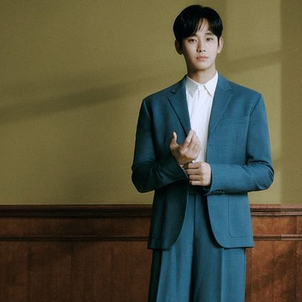 Latest photo of Kim Soohyun