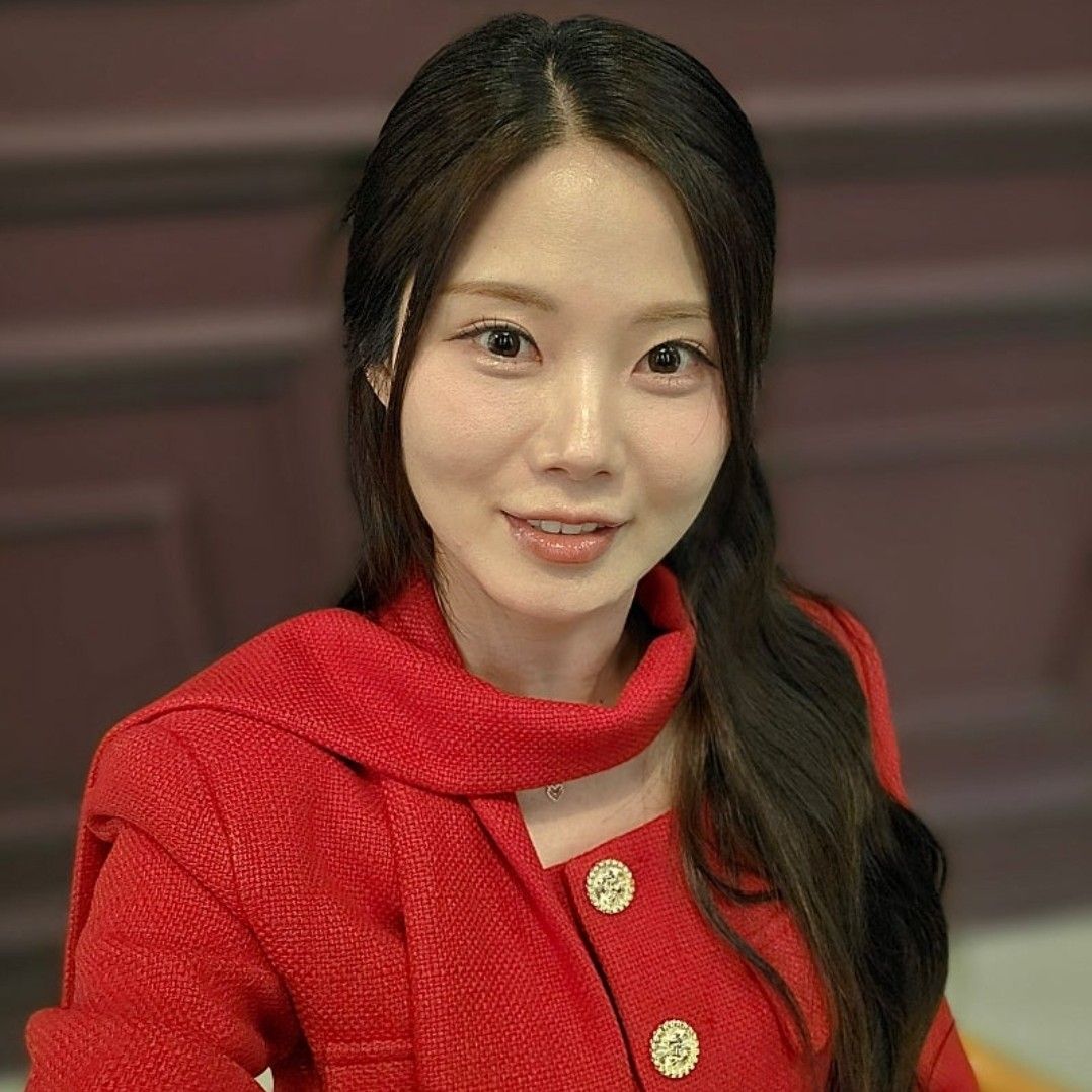 Behind-the-scenes cut of Bae Ahyeon