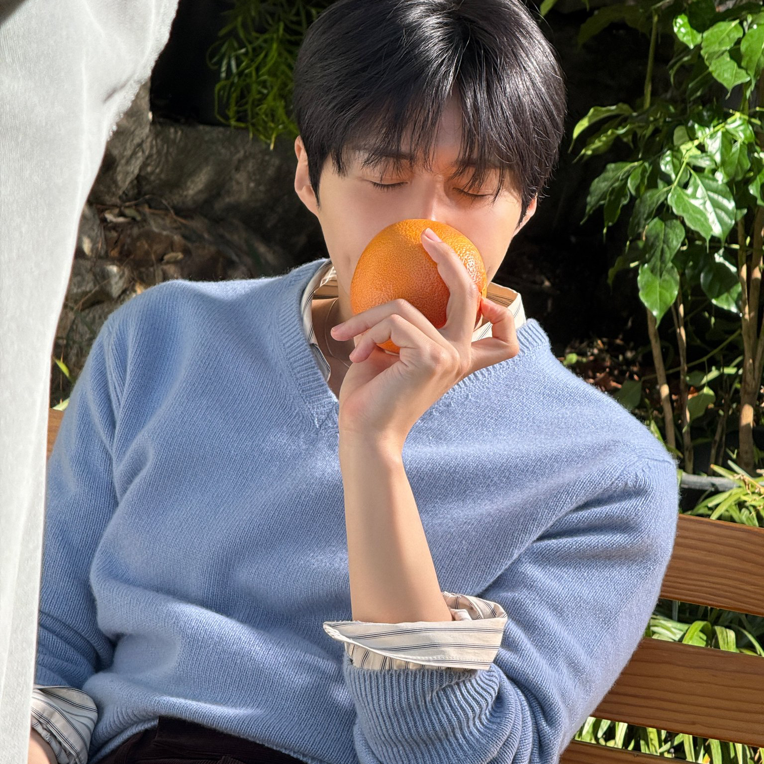 粉丝拍下的金宣虎瞬间