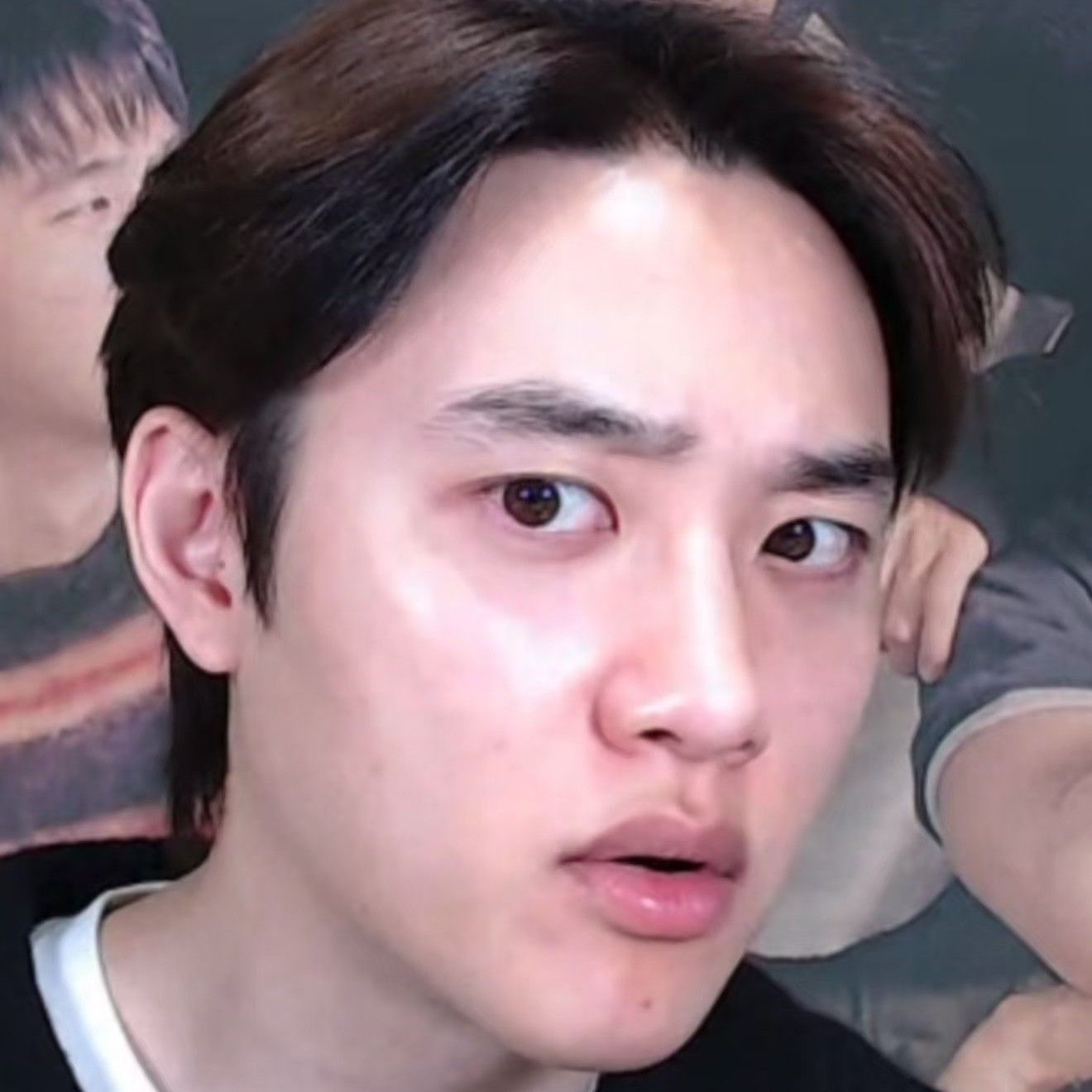 都暻秀 (D.O.)的最新照片