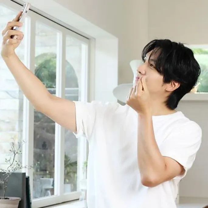 Cuplikan di balik layar dari Lee Seunggi