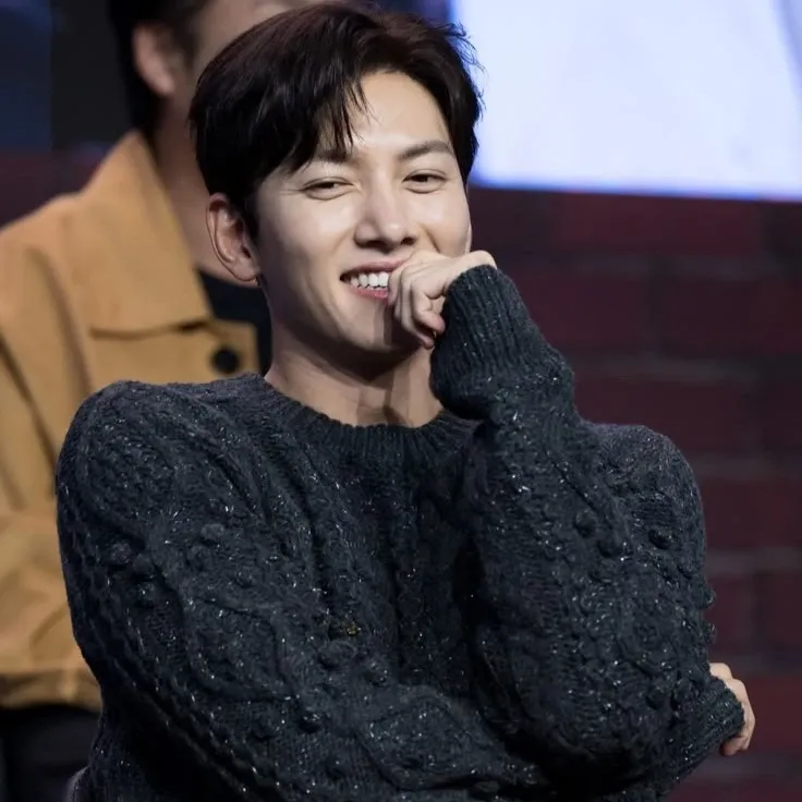 Recent activity shot of Ji Changwook