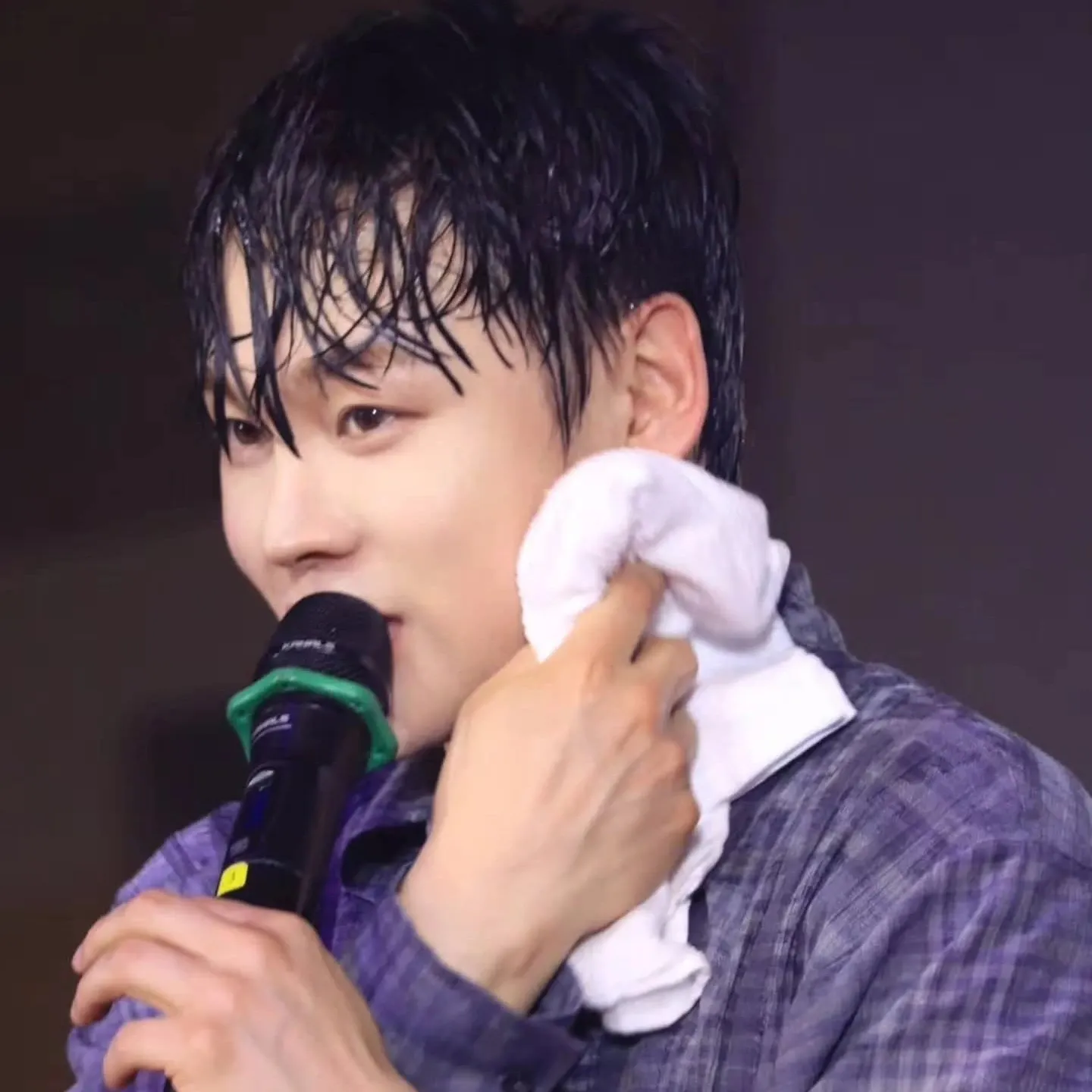 粉丝拍下的朴瑞镇瞬间