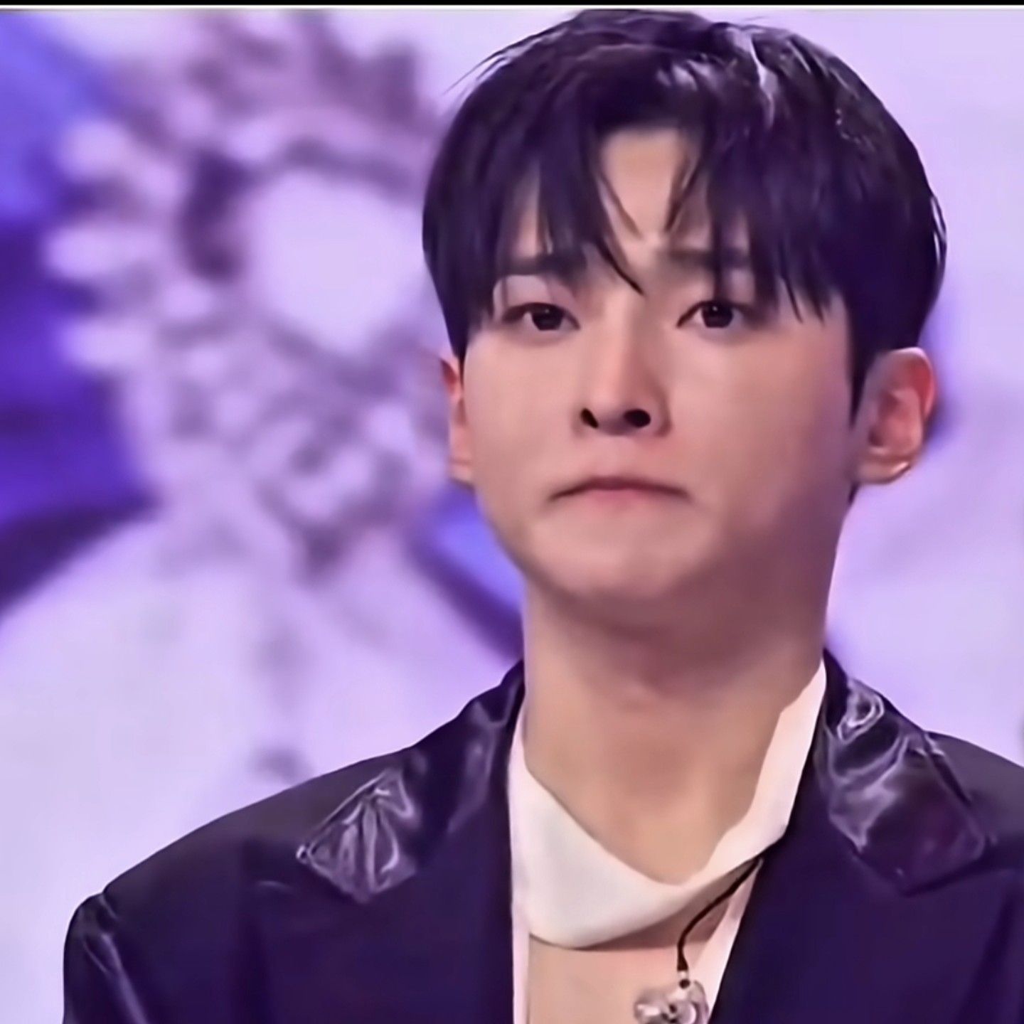 A moment captured by a fan of Seong Ri