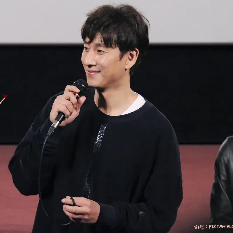 Foto kegiatan terbaru dari Lee Sunkyun