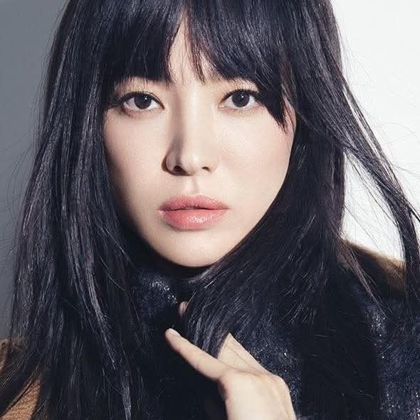 A moment captured by a fan of Song Hyekyo