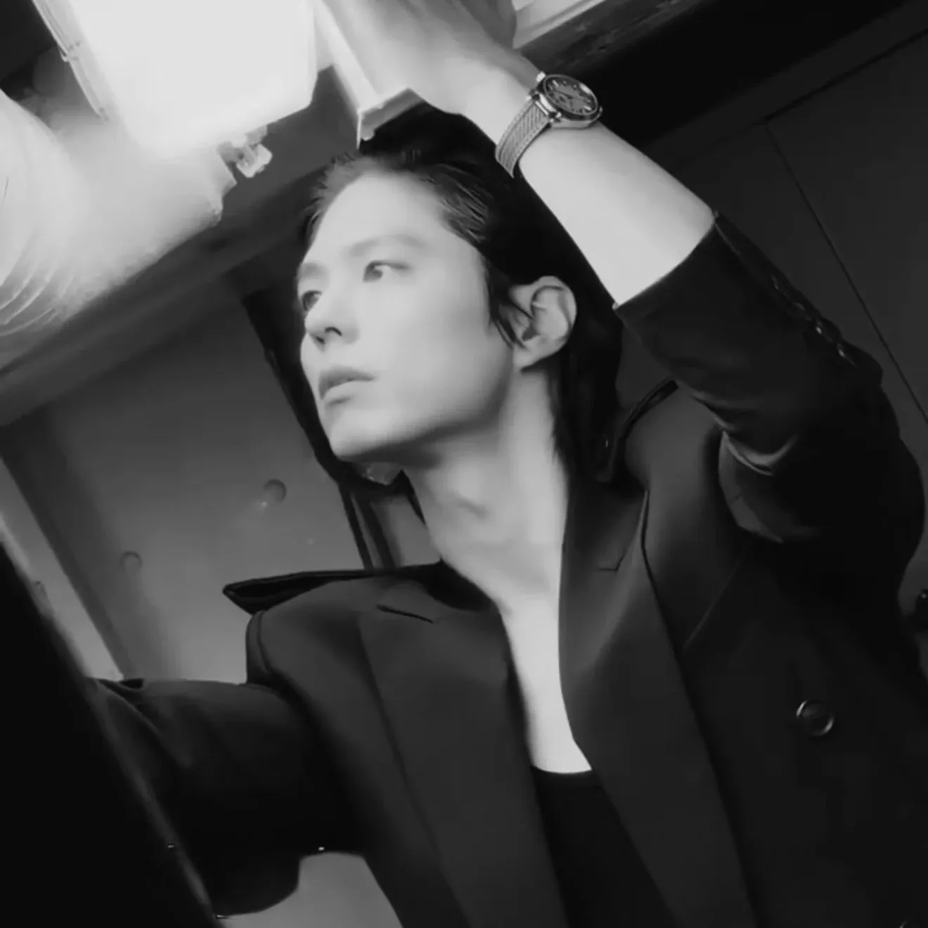 Recent activity shot of Park Bogum