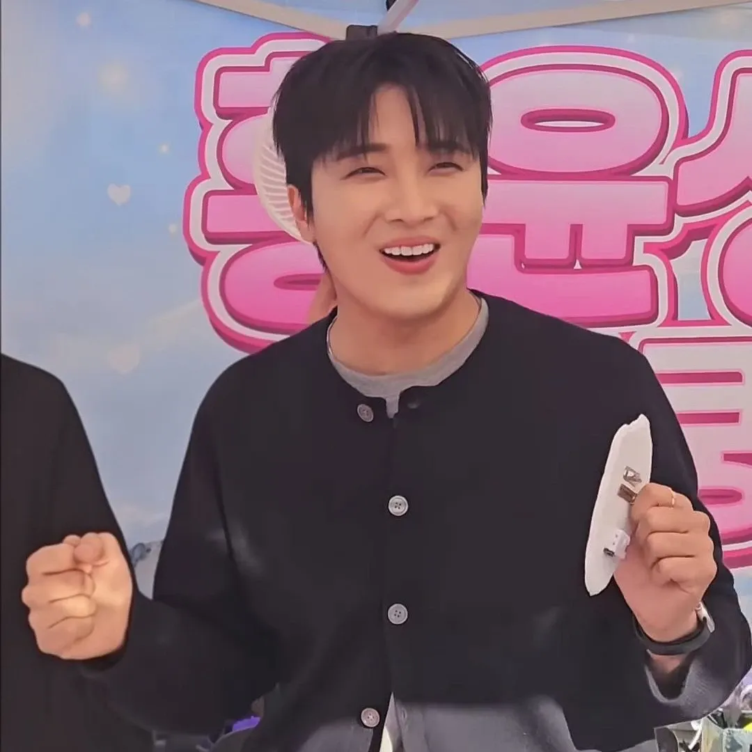 Latest photo of Hwang Yunsung
