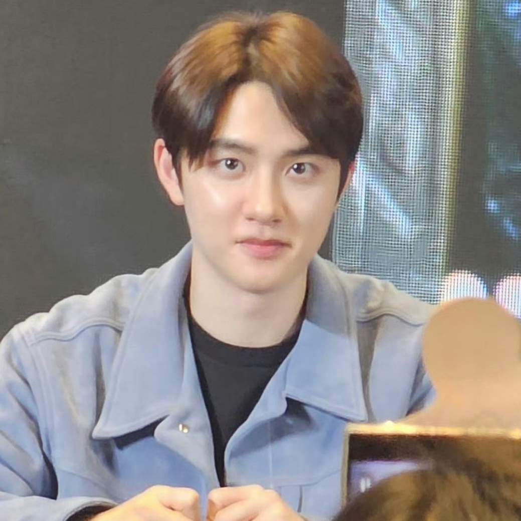 도경수 (디오)의 비하인드 컷