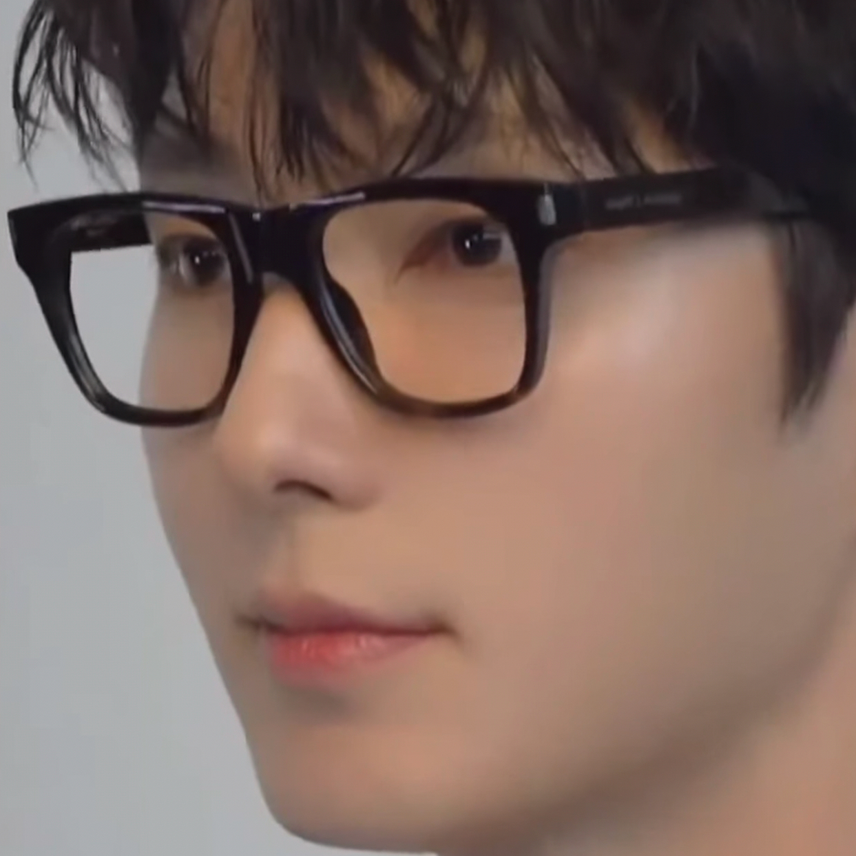 Latest photo of Lee Joongi