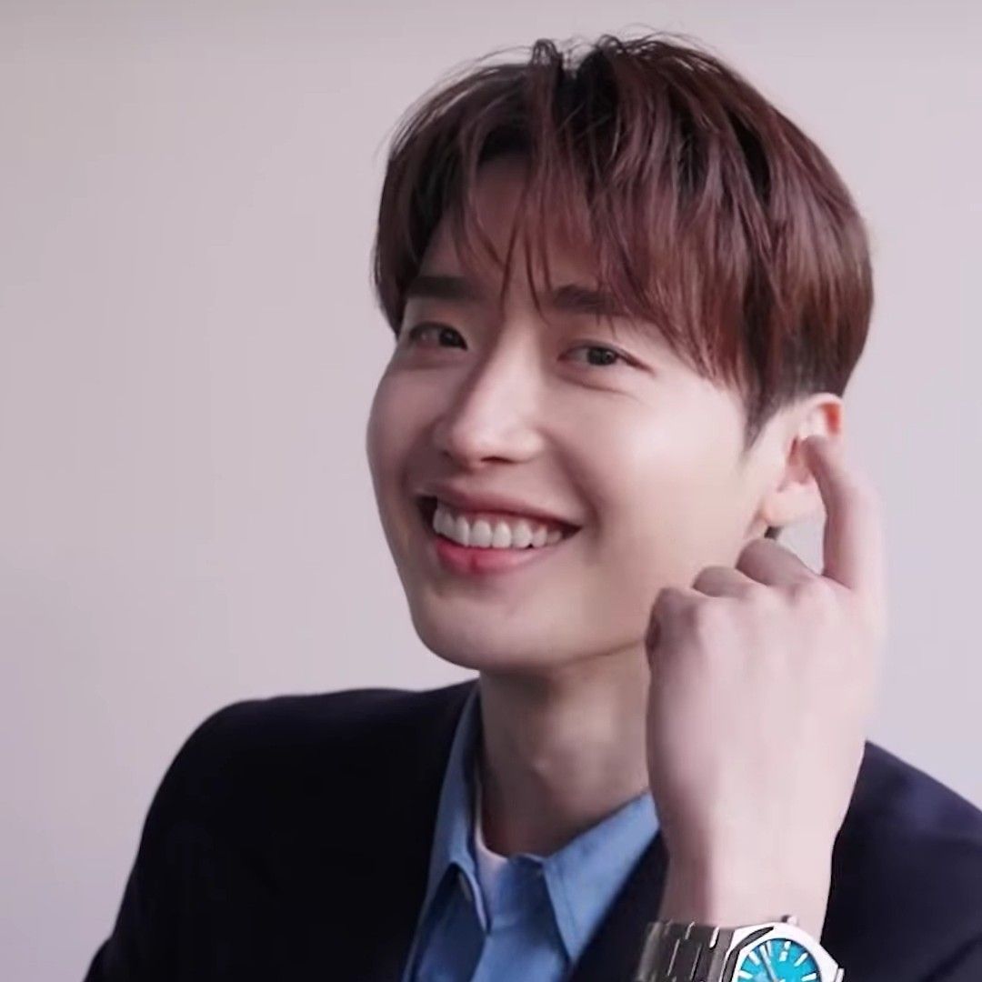 Behind-the-scenes cut of Lee Jongsuk