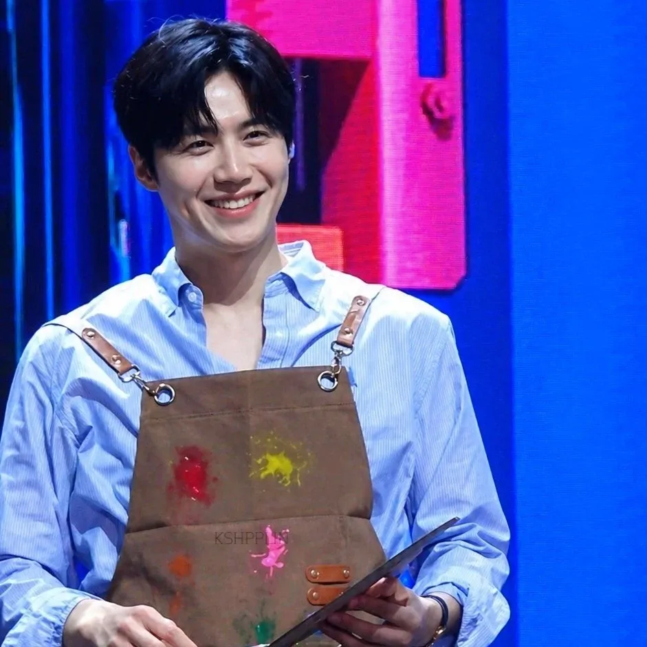 A moment captured by a fan of Kim Seonho