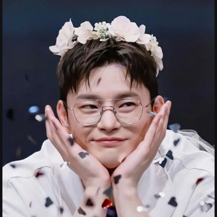 Foto terbaru dari Seo Inguk