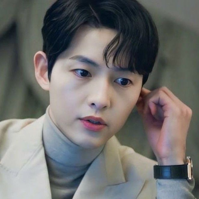 ソン・ジュンギの最近の活動ショット