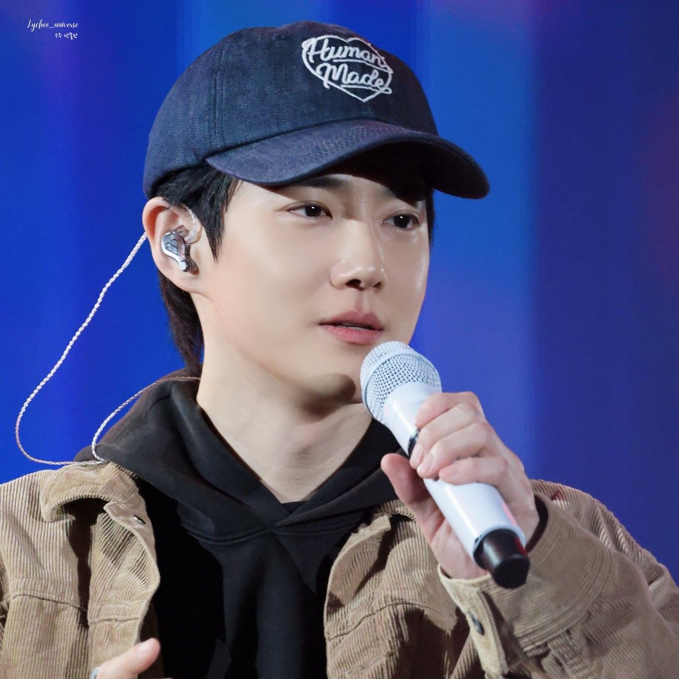 Behind-the-scenes cut of Suho