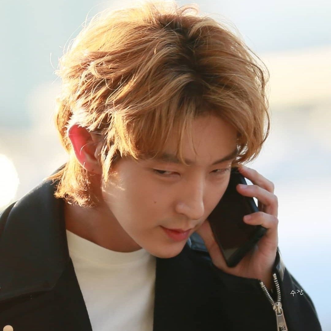 Momen yang diabadikan oleh penggemar Lee Joongi