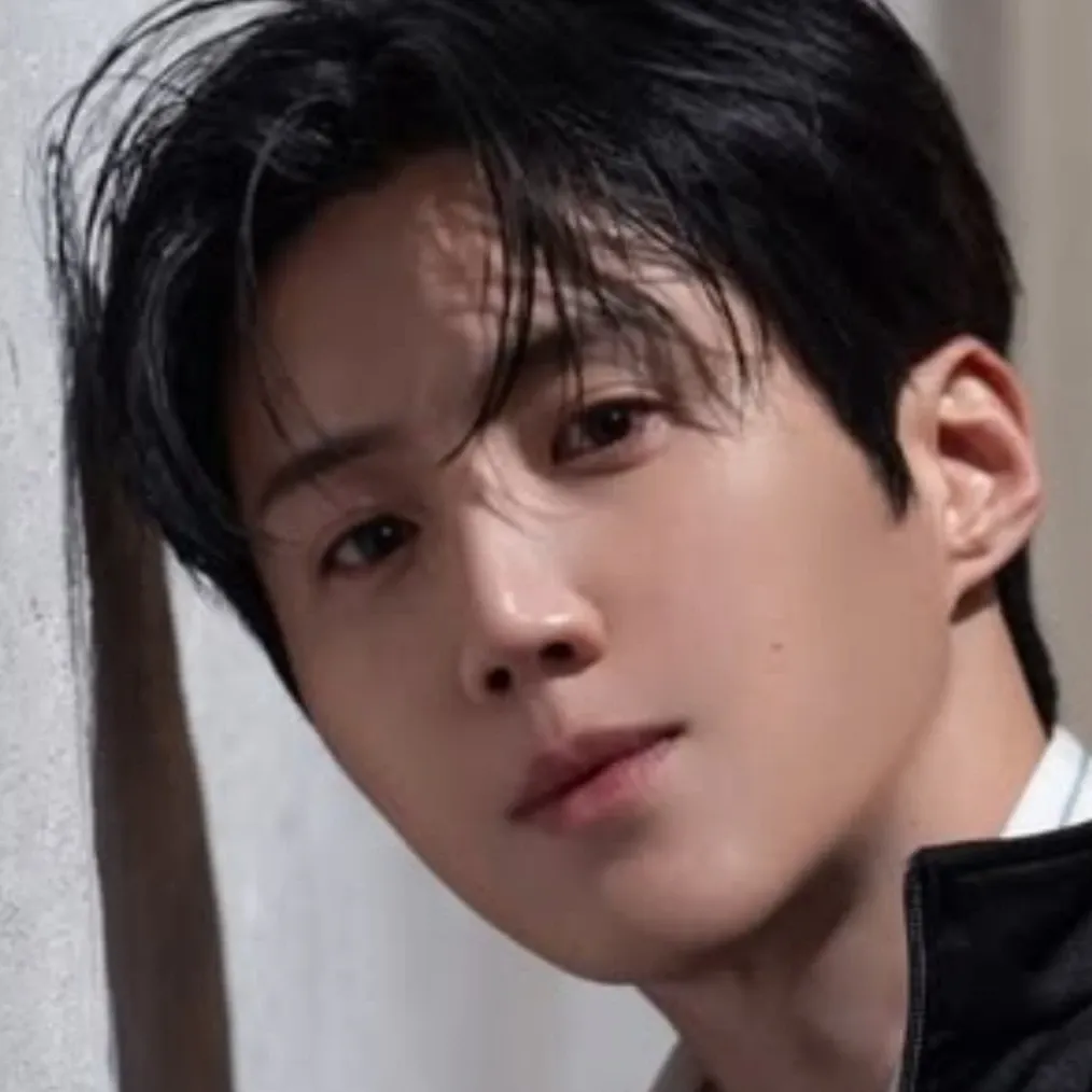 A moment captured by a fan of Kim Seonho