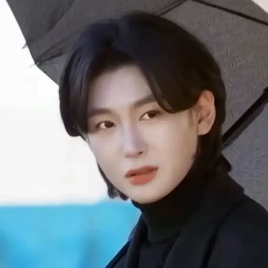 Behind-the-scenes cut of Kim Yongbin