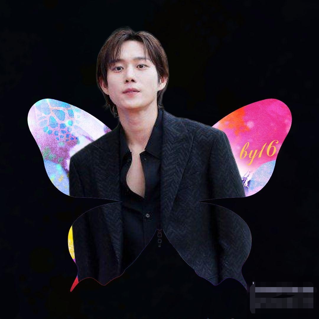 A moment captured by a fan of Kim Youngdae