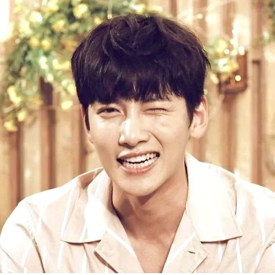 Recent activity shot of Ji Changwook