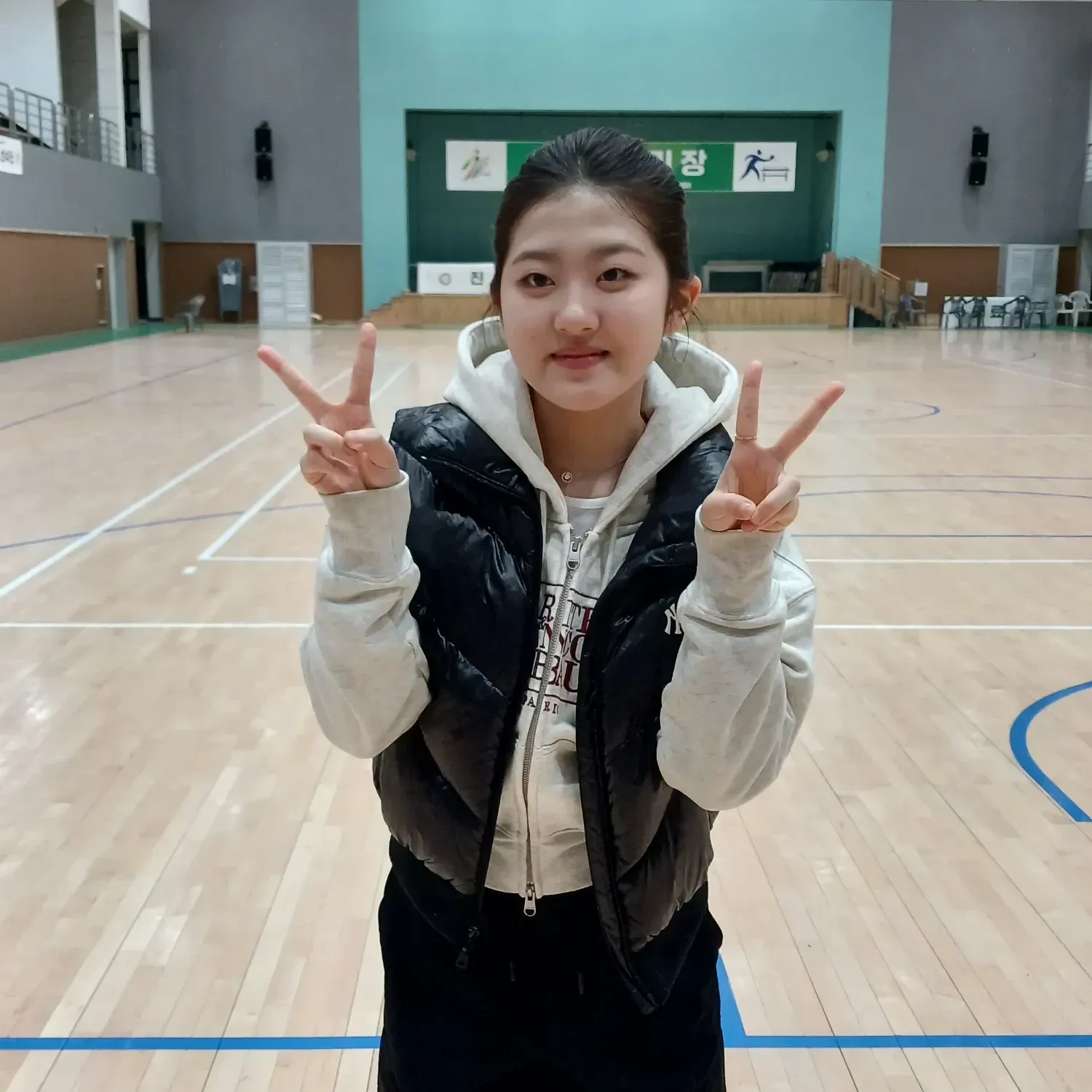 A moment captured by a fan of Yoon Yoonseo