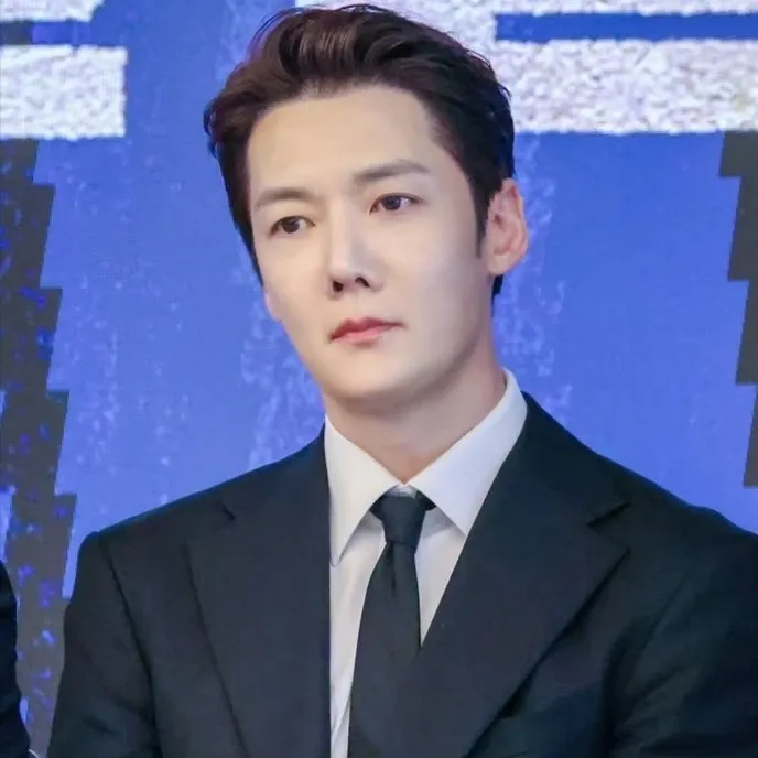 Latest photo of Choi Jinhyuk