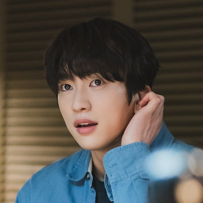 Foto terbaru dari Park Jinyoung