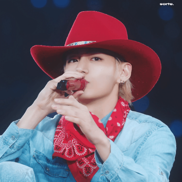 Behind-the-scenes cut of Kim Taehyung (V)