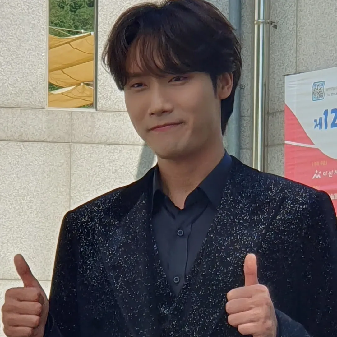 A moment captured by a fan of Choi Woojin