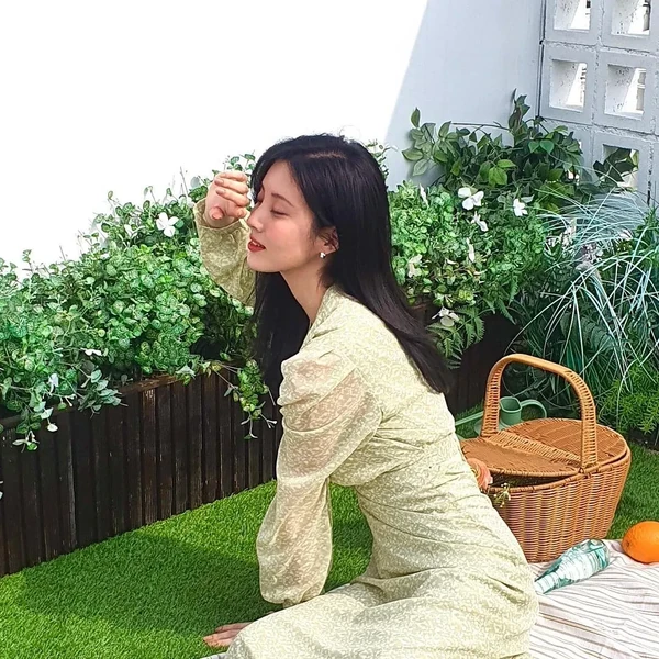 Representative photo of Seohyun showing their charm
