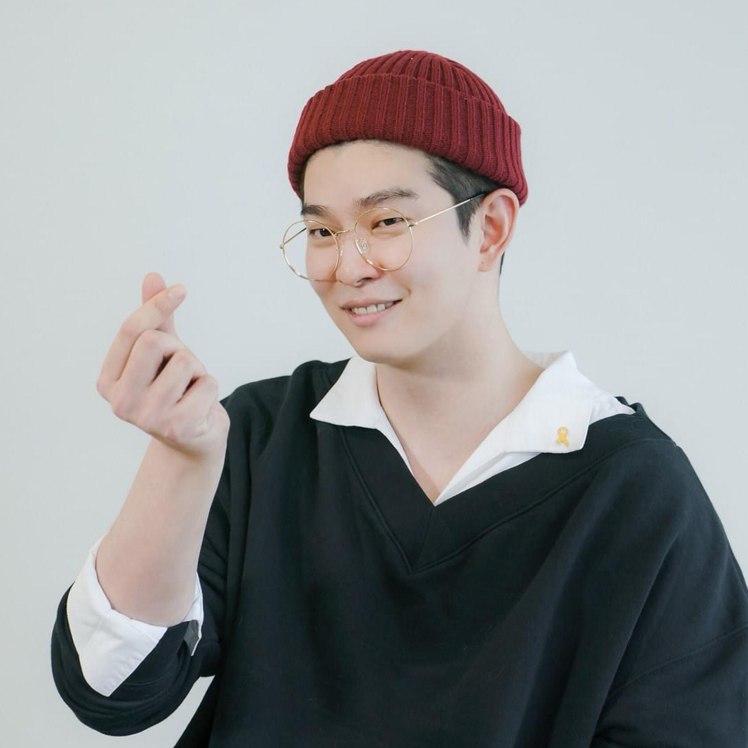 Behind-the-scenes cut of Yoon Kyunsang