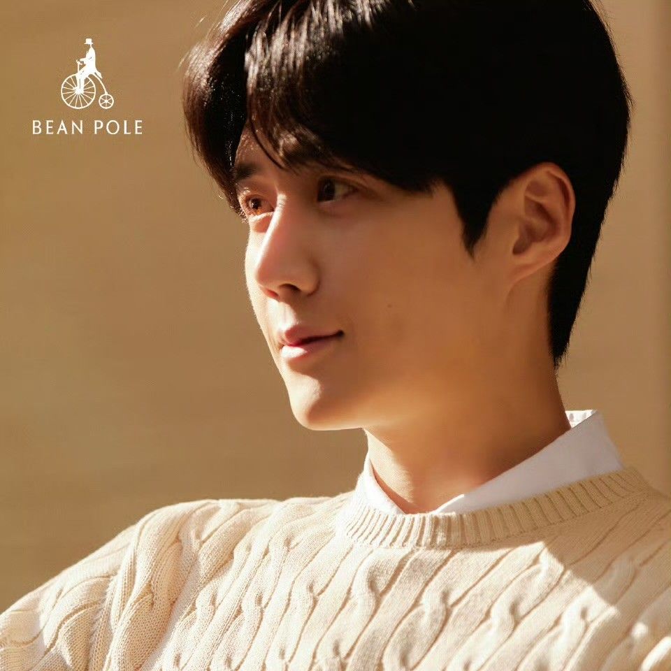 Latest photo of Kim Seonho