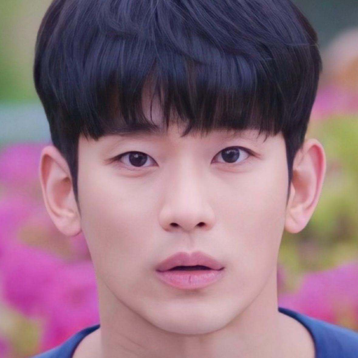 金秀贤的近期活动照