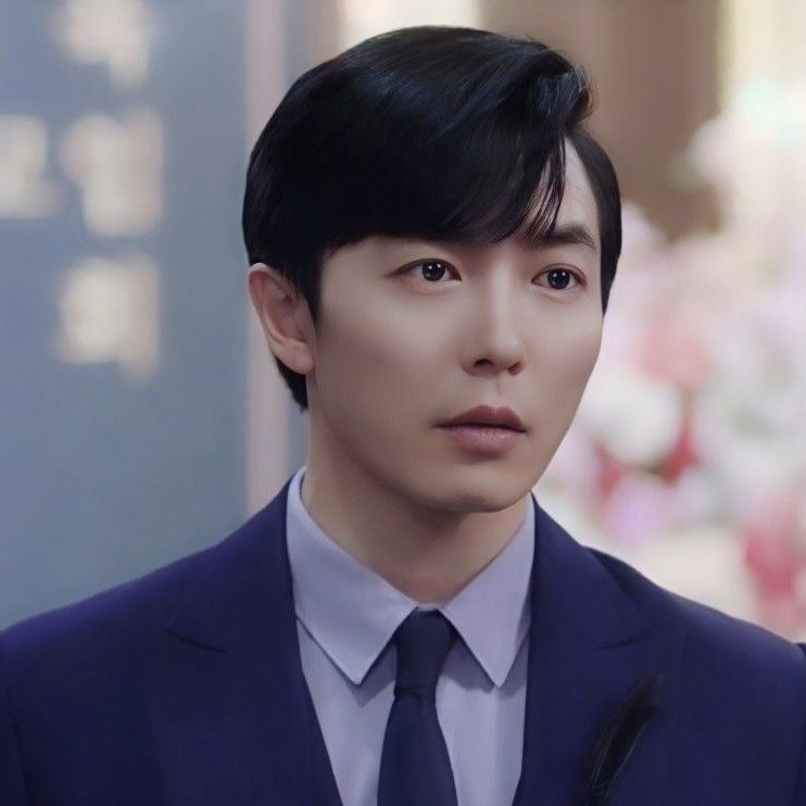 金材昱的最新照片