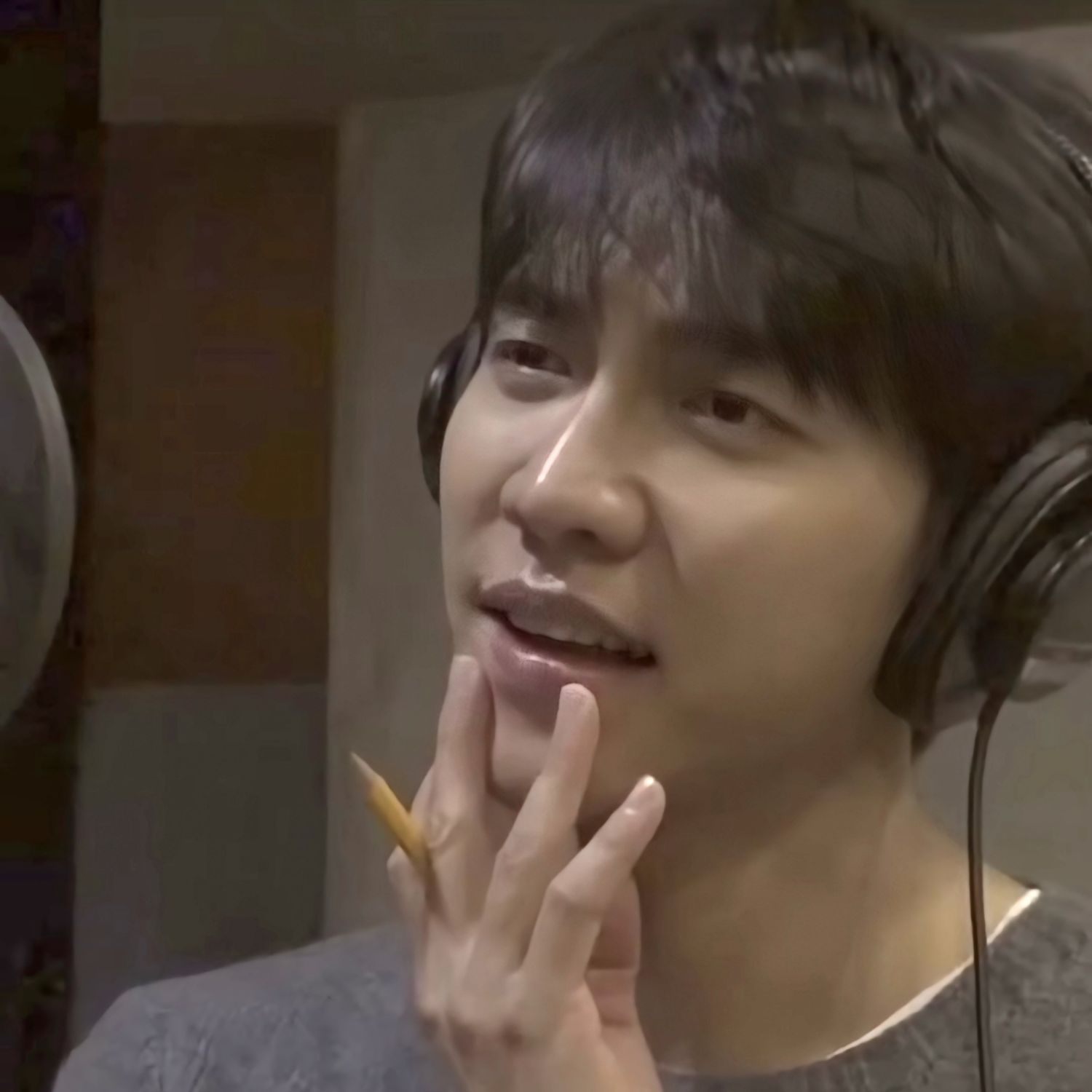 Foto kegiatan terbaru dari Lee Seunggi