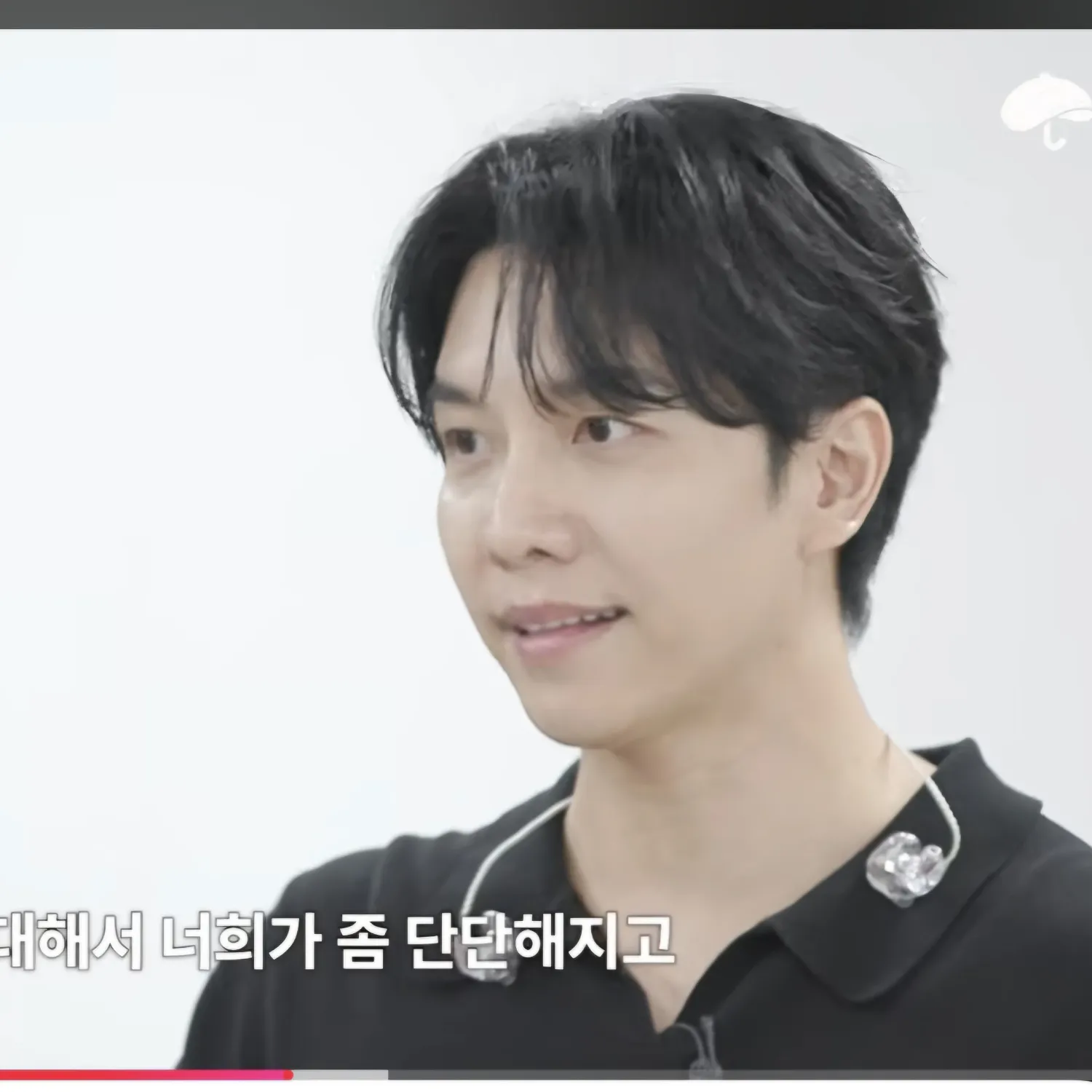 Foto terbaru dari Lee Seunggi