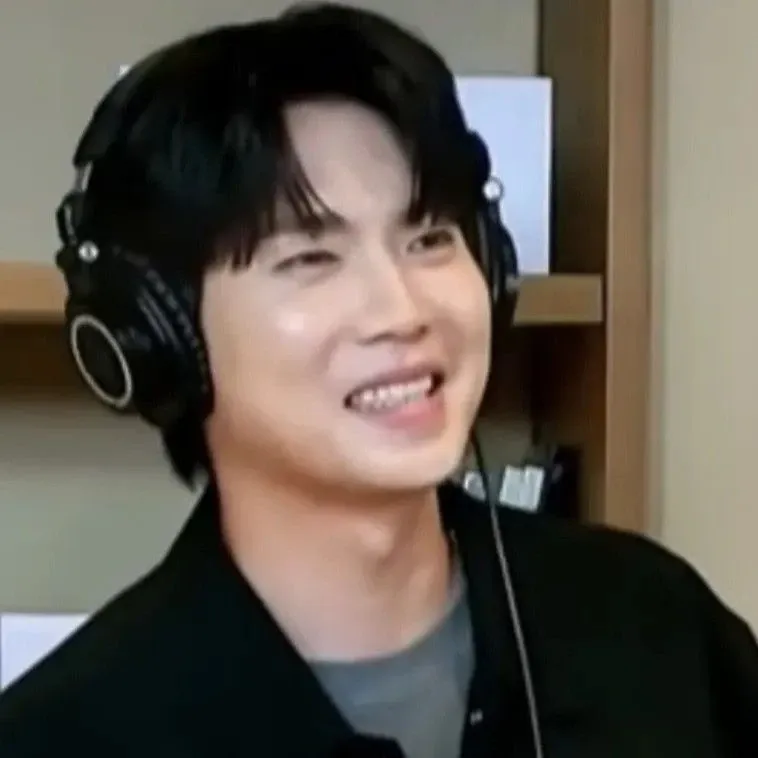 Recent activity shot of Son Taejin